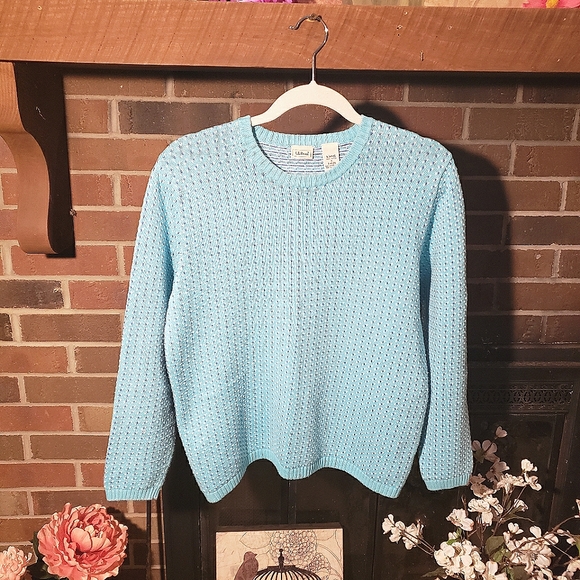 L.L. Bean Sweaters - LL BEAN Long sleeve sweater